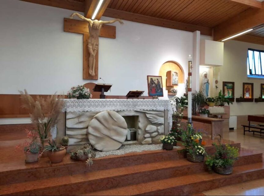 Pasqua 2022 – Altare con Santo Sepolcro